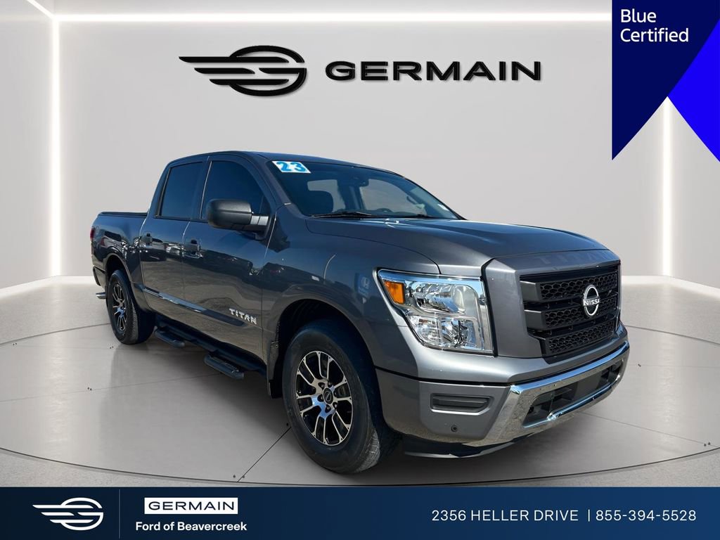Used 2023 Nissan Titan SV w/ SV Convenience Package image 1