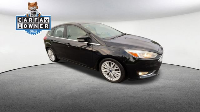 Certified 2018 Ford Focus Titanium FWD image 2