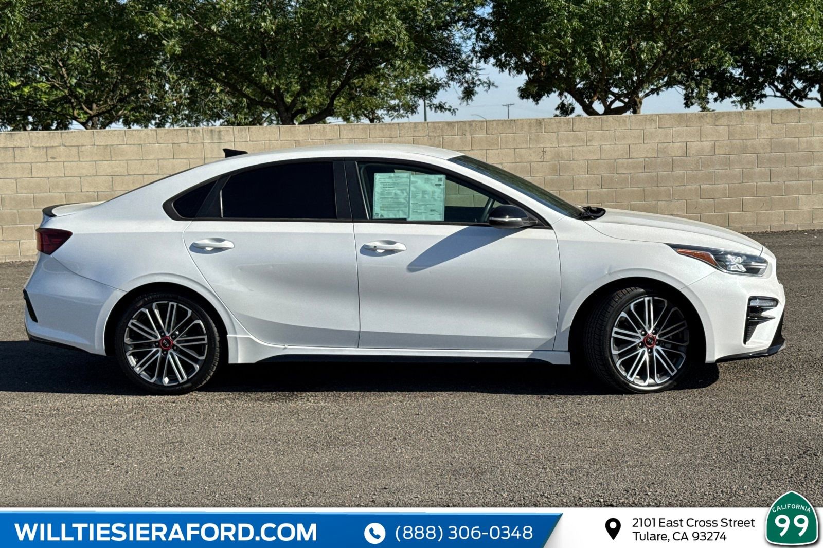 Used 2020 Kia Forte GT FWD image 4
