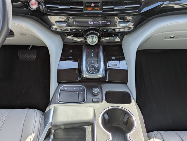 Used 2023 Acura MDX FWD w/ Technology Package image 18