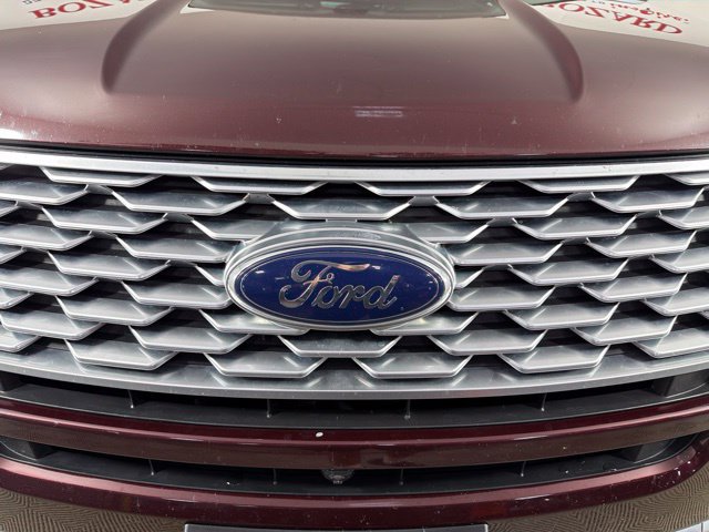 Certified 2018 Ford Explorer Platinum AWD/4WD image 4