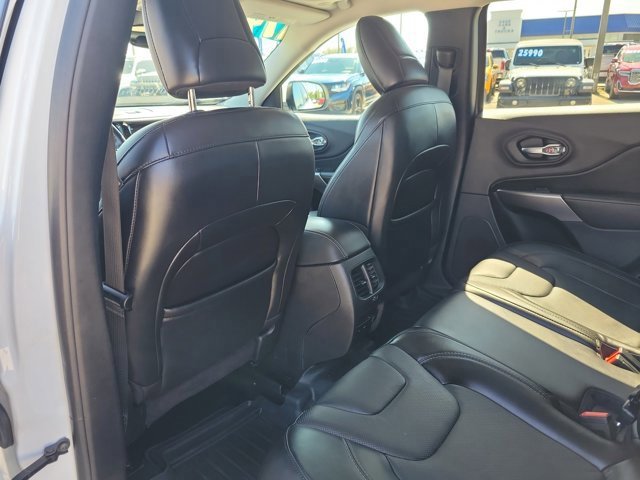 Used 2020 Jeep Cherokee Limited w/ Trailer Tow Group image 16