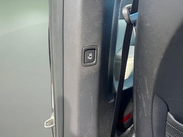 Used 2024 Kia Carnival LX FWD image 30