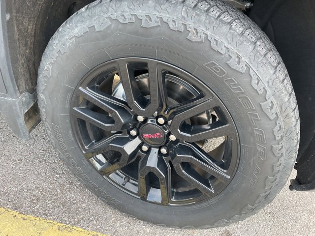 Used 2024 GMC Sierra 1500 Elevation image 5