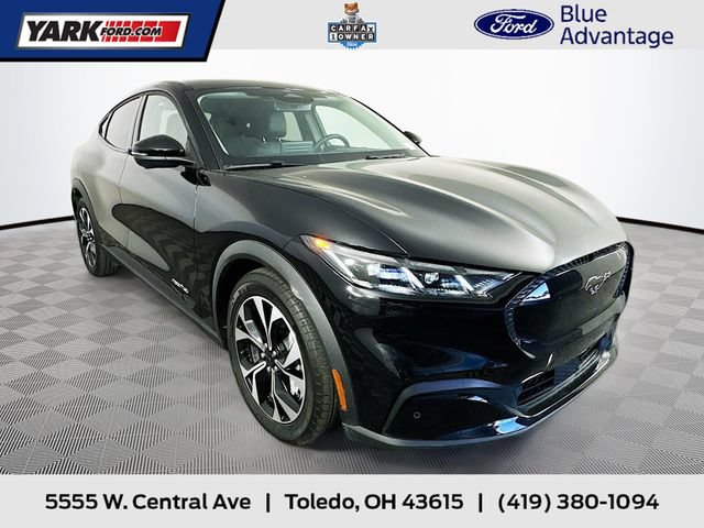 Certified 2025 Ford Mustang Mach-E Select w/ Comfort Package Lite AWD/4WD image 1