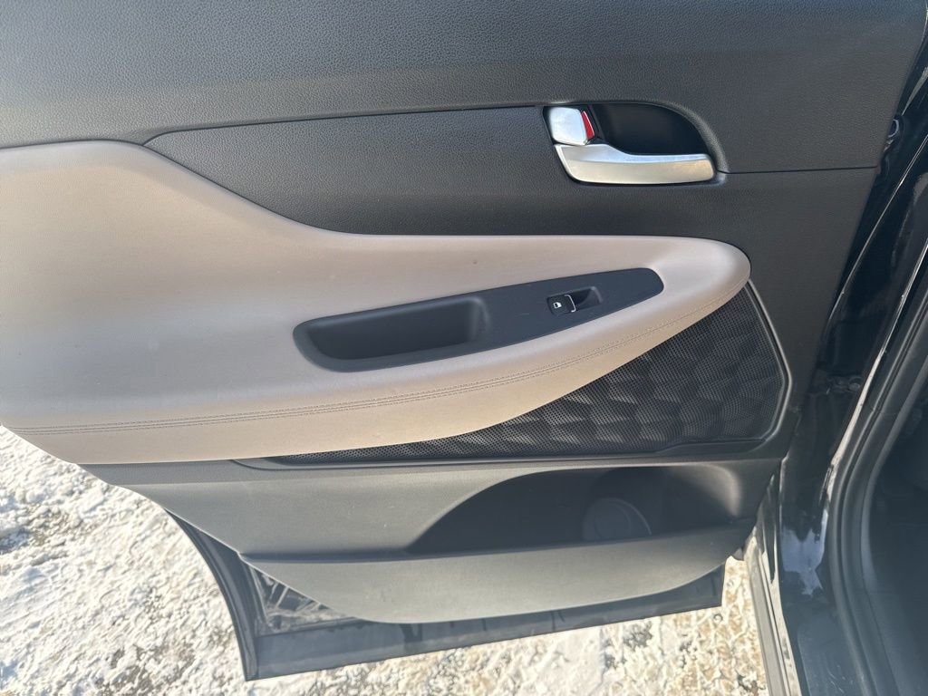Used 2019 Hyundai Santa Fe SEL image 26