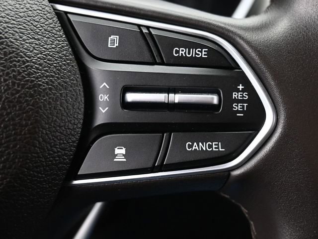 Used 2019 Hyundai Santa Fe Limited image 16