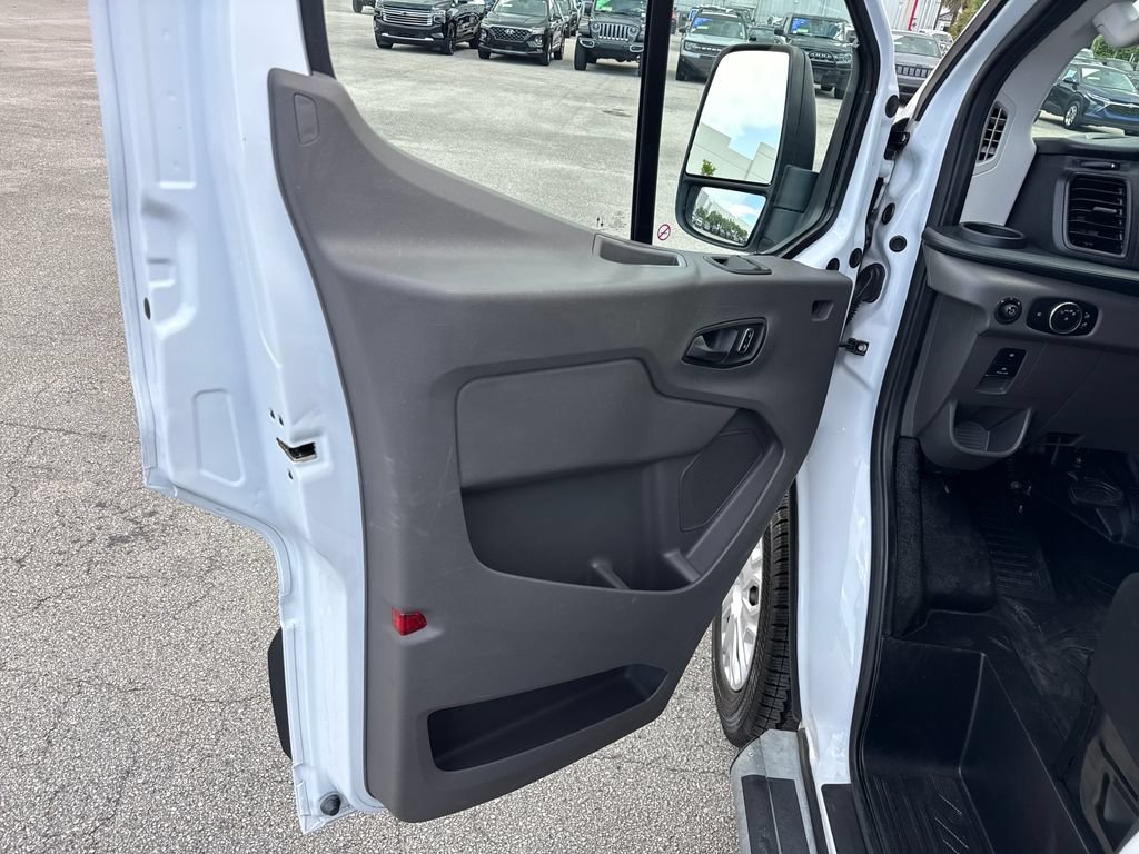 Certified 2025 Ford Transit 250 Low Roof w/ Exterior Upgrade Package RWD image 14