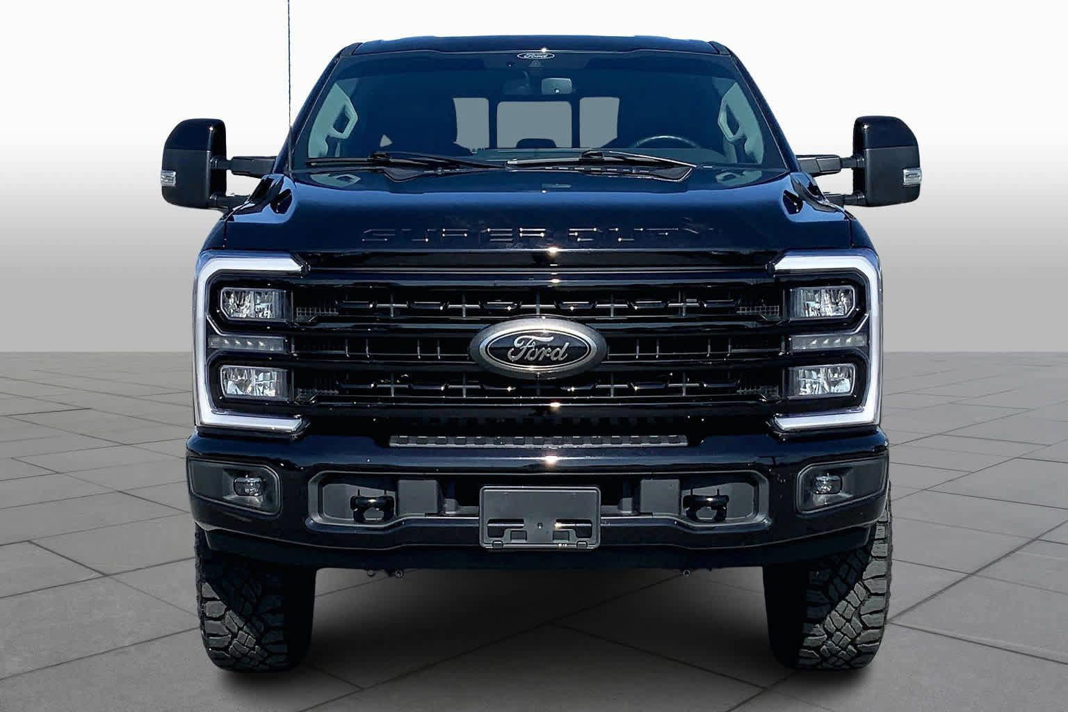 Certified 2024 Ford F350 Lariat w/ Tremor Off-Road Package image 4