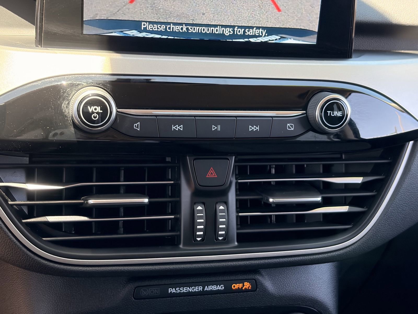 Certified 2022 Ford Escape SE FWD image 22