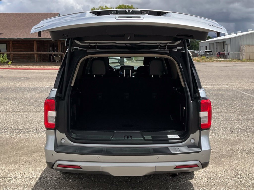 Certified 2024 Ford Expedition Max XLT AWD/4WD image 13