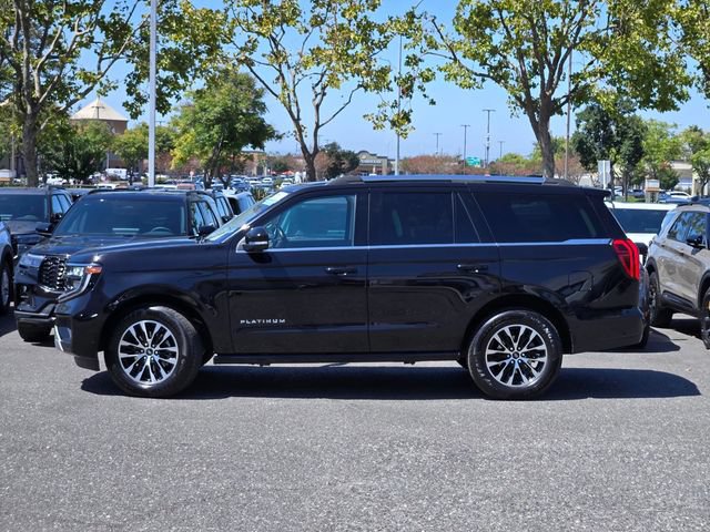 Certified 2025 Ford Expedition Platinum AWD/4WD image 3