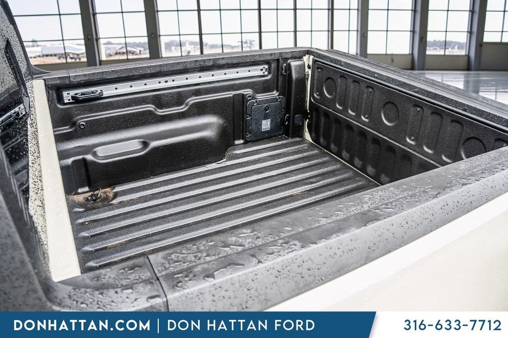 Certified 2024 Ford Maverick Lariat FWD image 32