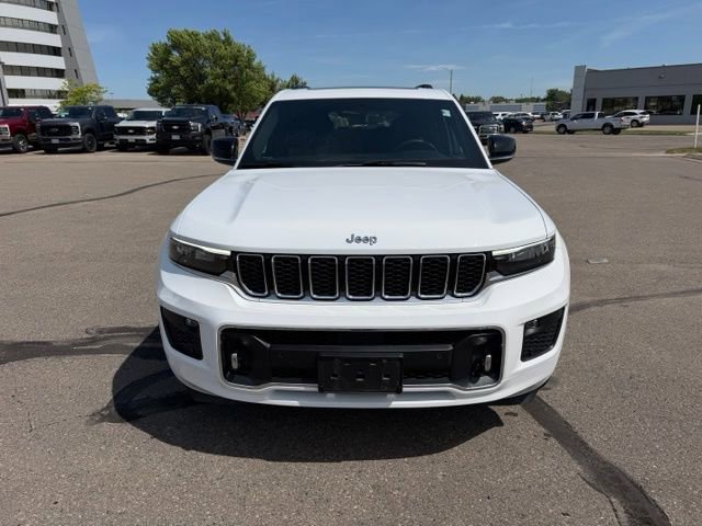 Used 2023 Jeep Grand Cherokee L Overland w/ Luxury Tech Group IV AWD/4WD image 2