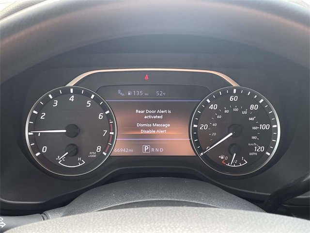 Used 2021 Nissan Titan S w/ S Utility Package image 18