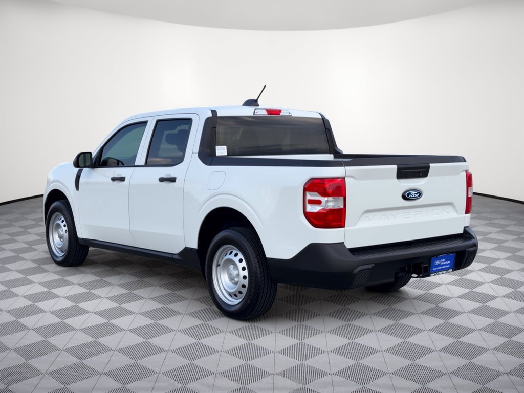 Certified 2025 Ford Maverick XL FWD image 3