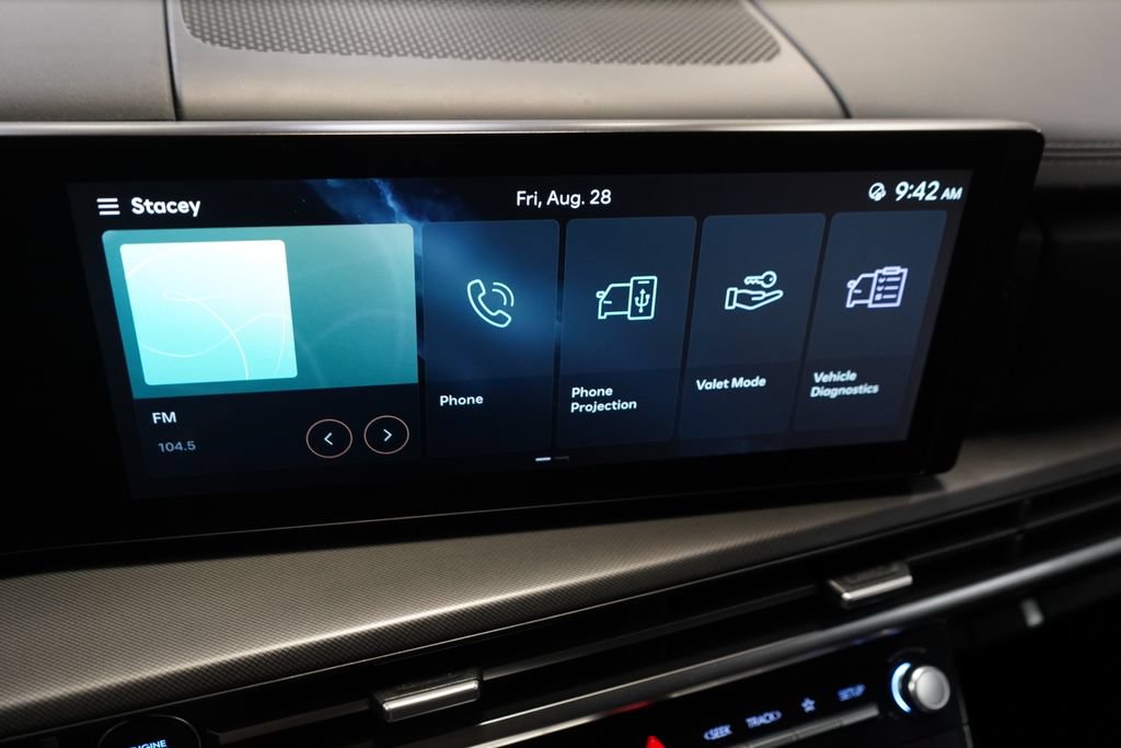Used 2025 Hyundai Santa Fe SEL FWD image 35