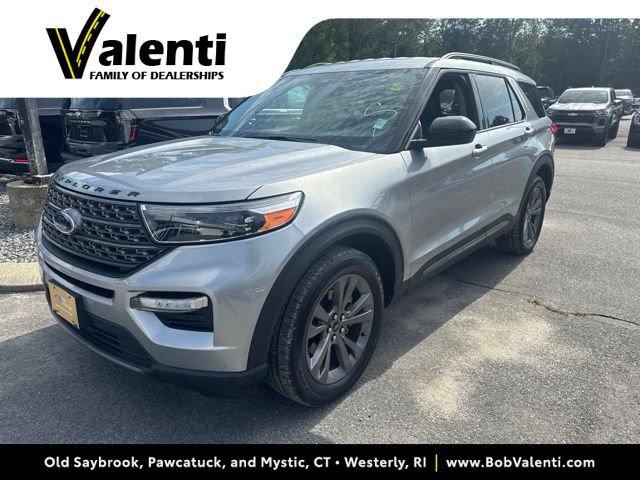 Certified 2023 Ford Explorer XLT w/ Equipment Group 202A