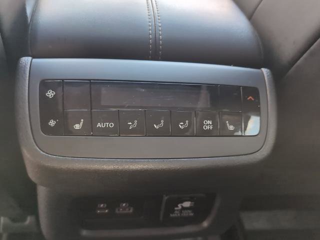 Used 2022 Nissan Pathfinder Platinum w/ Cargo Package image 15