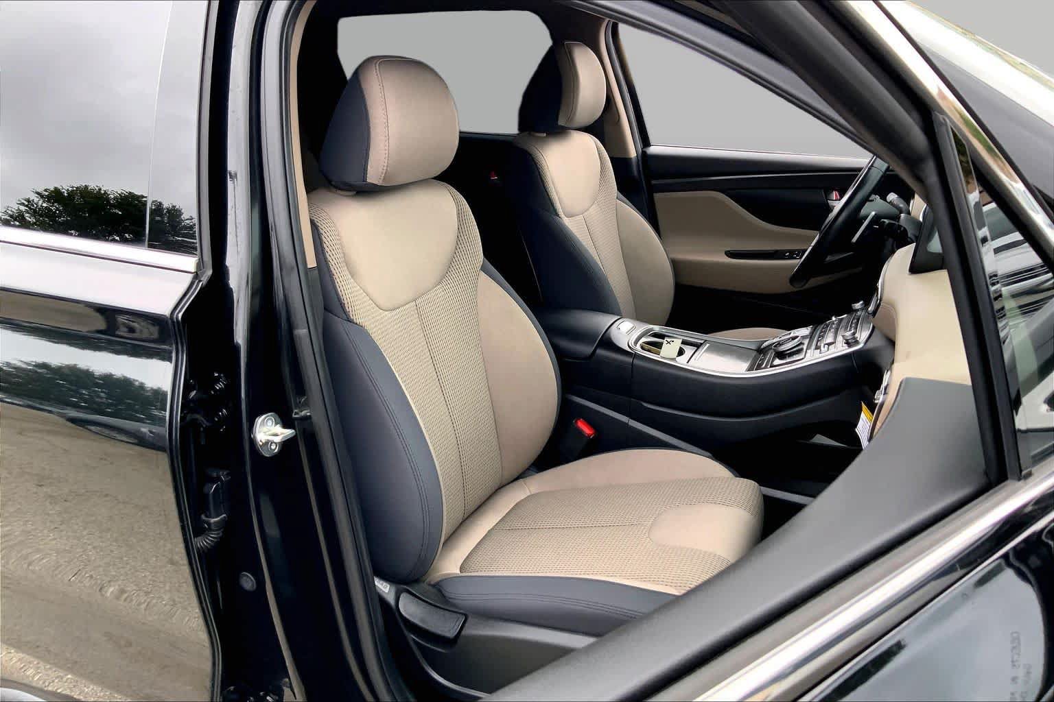 Used 2023 Hyundai Santa Fe SEL w/ Cargo Package AWD/4WD image 9