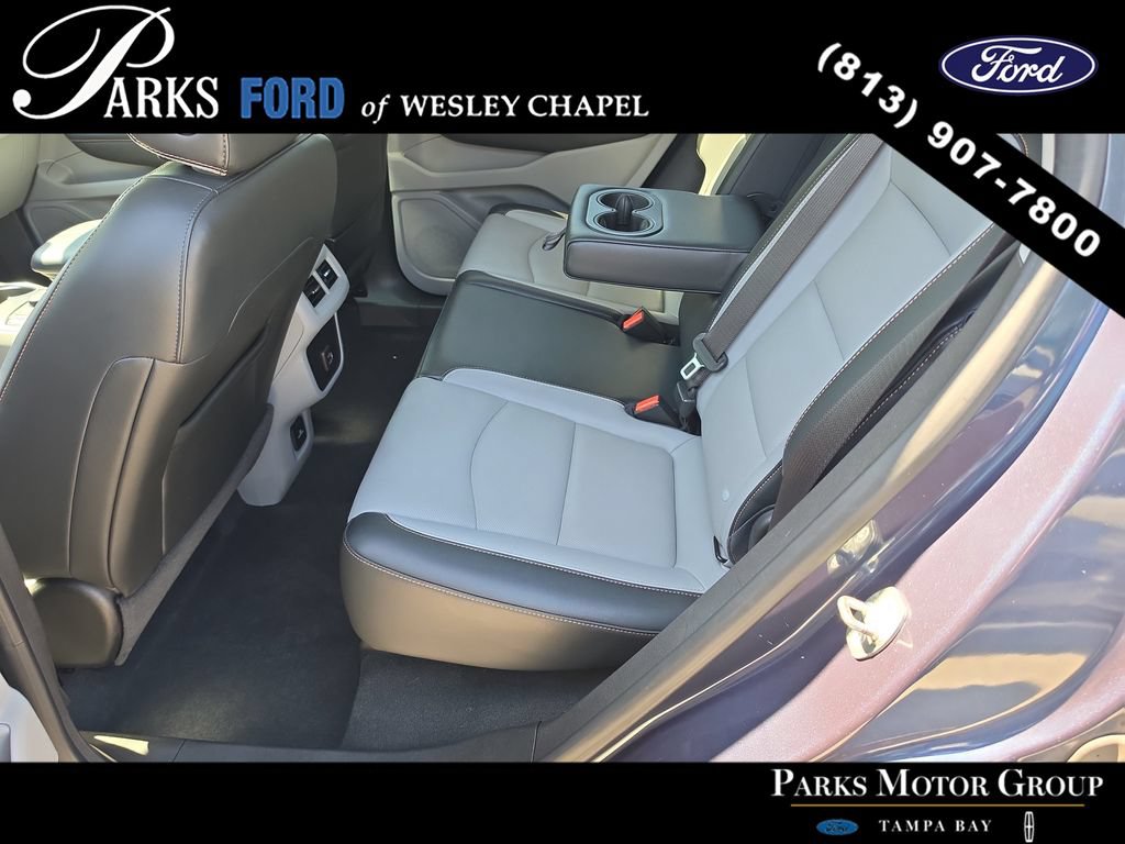 Used 2018 GMC Terrain SLT w/ Preferred Package FWD image 15