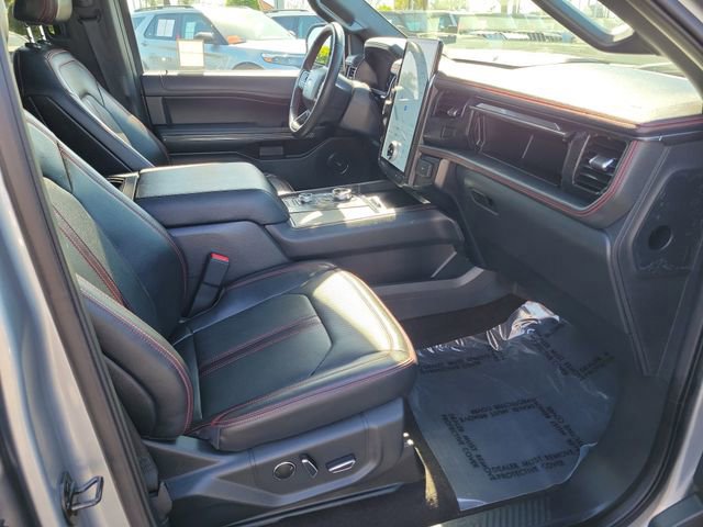 Certified 2022 Ford Expedition Limited image 23