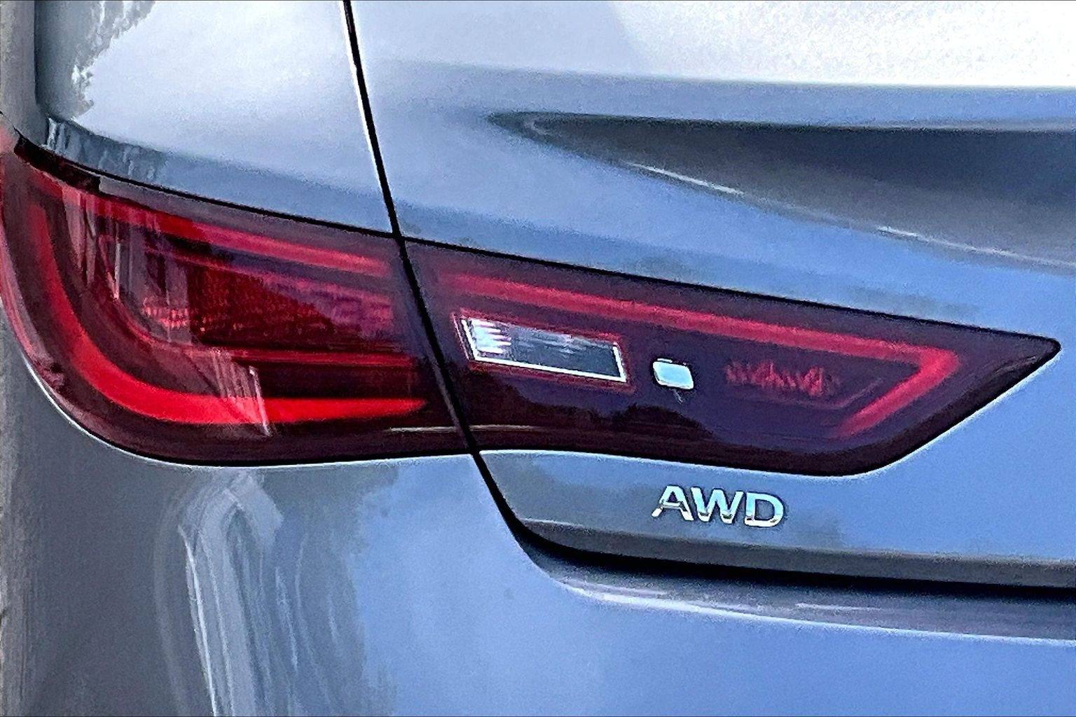 Used 2022 INFINITI Q60 3.0t Luxe w/ Cargo Package AWD/4WD image 32
