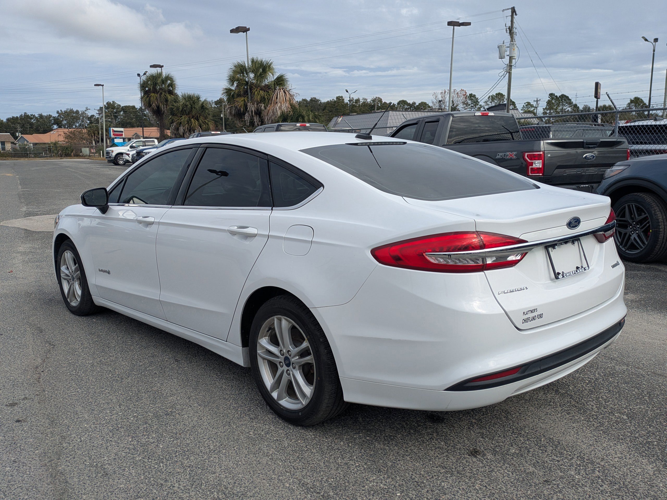 Certified 2018 Ford Fusion S image 3