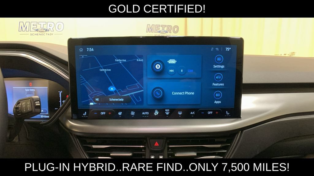 Certified 2026 Ford Escape SE FWD image 32