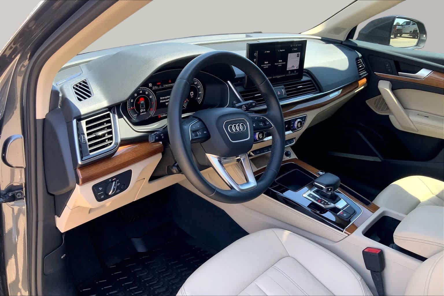 Used 2022 Audi Q5 2.0T Premium Plus AWD/4WD image 18