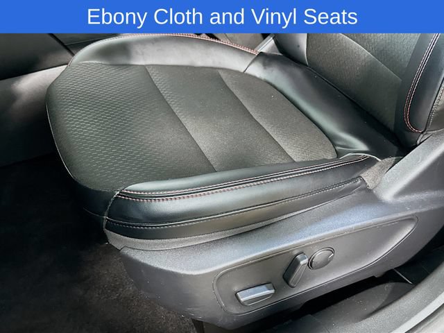 Certified 2025 Ford Escape ST-Line FWD image 10