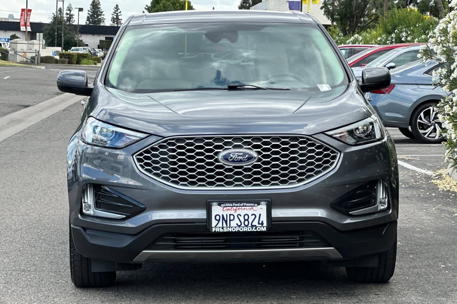 Certified 2024 Ford Edge SEL w/ Convenience Package AWD/4WD image 11