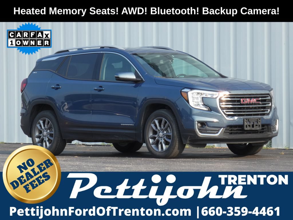 Used 2024 GMC Terrain SLT AWD/4WD image 1