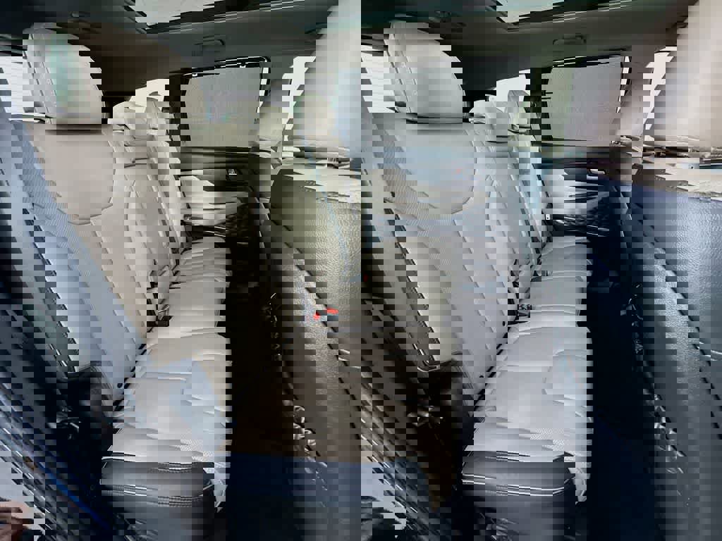 Used 2022 Hyundai Santa Fe Limited image 33