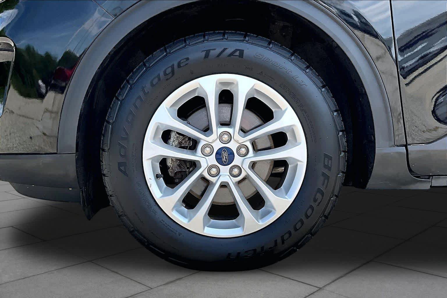 Certified 2020 Ford Escape SE AWD/4WD image 11