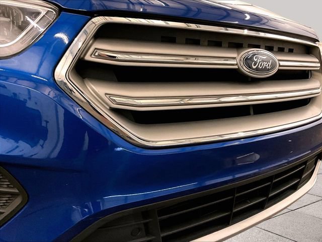 Certified 2019 Ford Escape Titanium AWD/4WD image 29