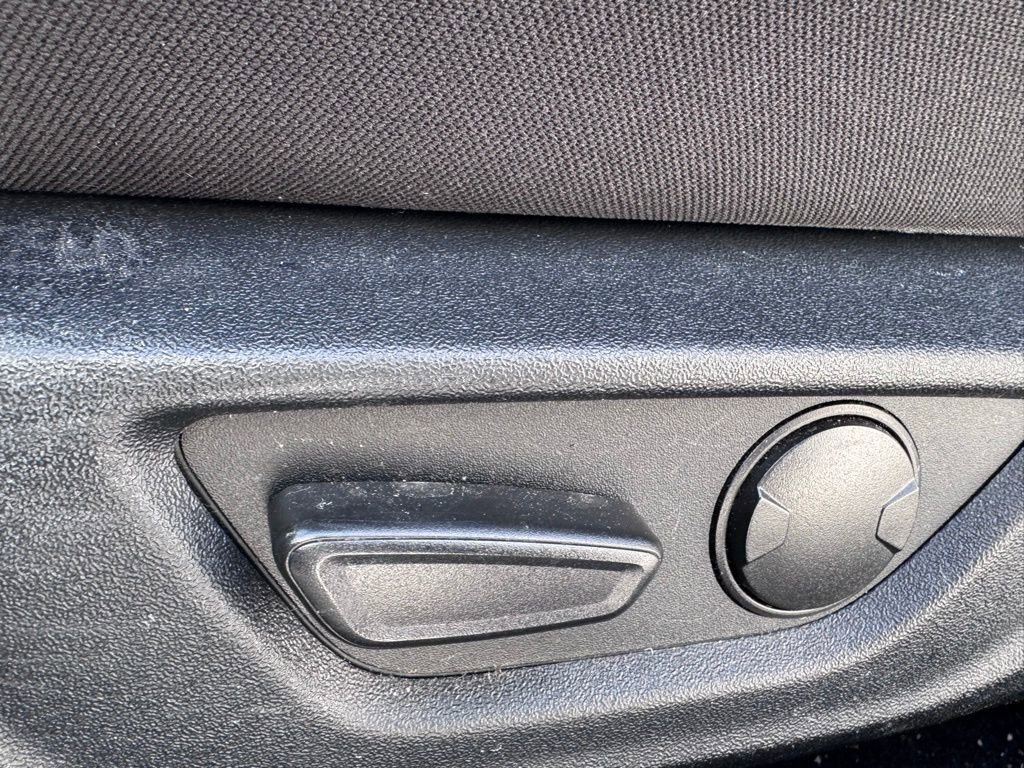 Certified 2021 Ford Mustang EcoBoost w/ Equipment Group 101A image 16