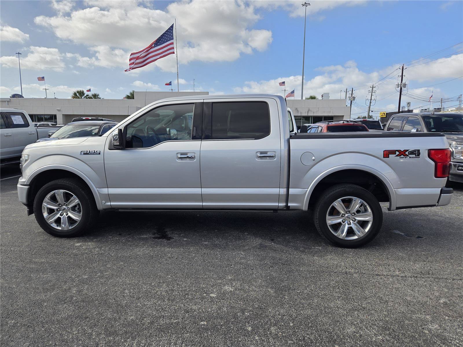 Certified 2019 Ford F150 Platinum w/ Equipment Group 701A Luxury AWD/4WD image 5