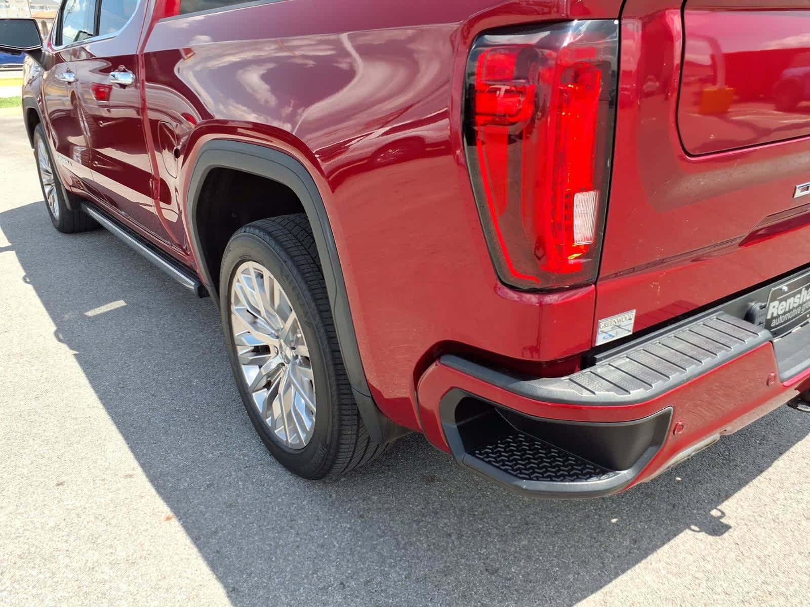 Used 2019 GMC Sierra 1500 Denali w/ Denali Ultimate Package AWD/4WD image 25
