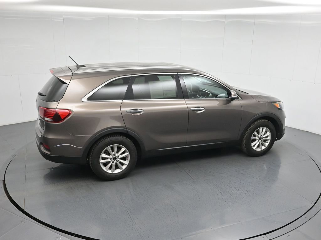 Used 2019 Kia Sorento LX image 18