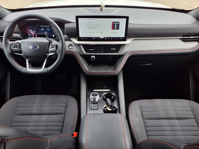 Certified 2025 Ford Explorer ST-Line AWD/4WD image 13