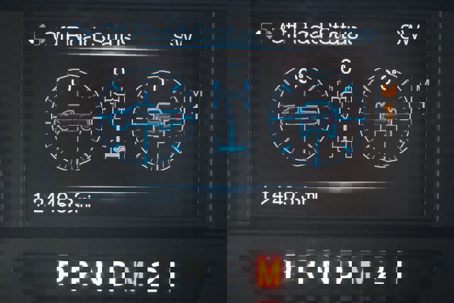 Certified 2017 Ford F250 XLT w/ XLT Premium Package image 29