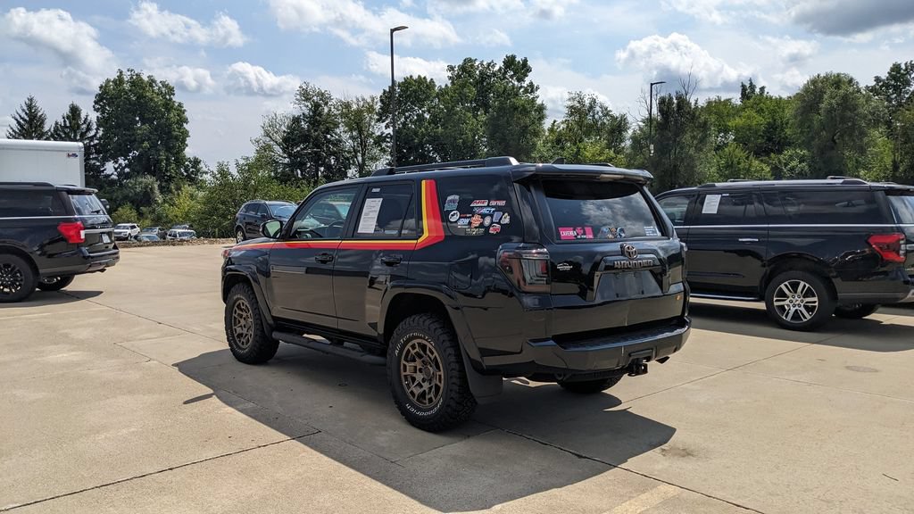 Used 2023 Toyota 4Runner 40th Anniversary SE AWD/4WD image 5
