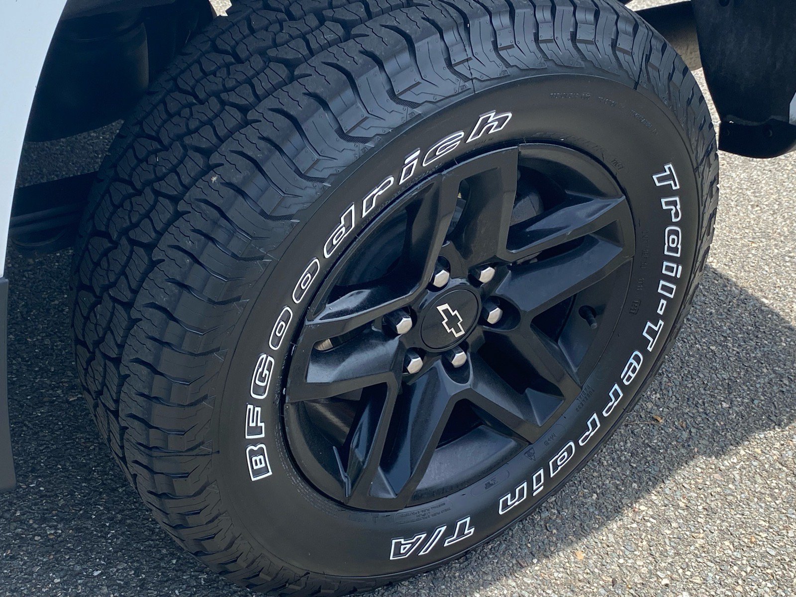 Used 2023 Chevrolet Silverado 1500 LT Trail Boss w/ Convenience Package II AWD/4WD image 28