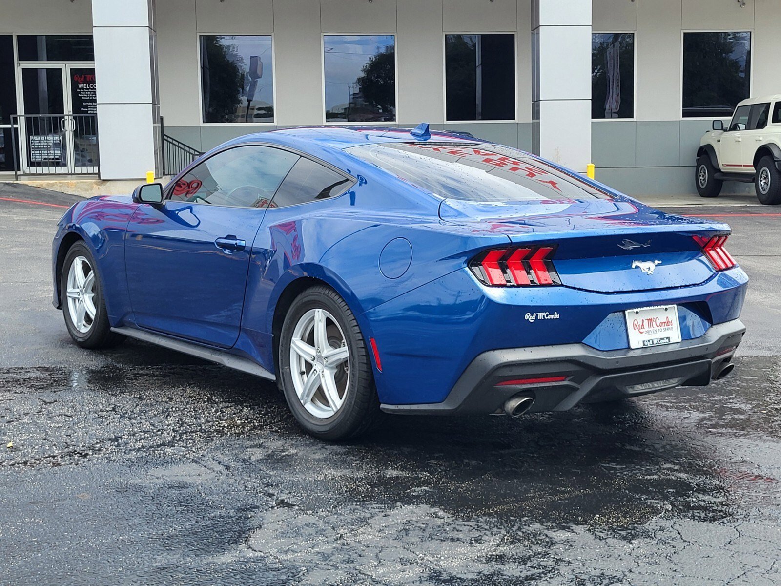 Certified 2024 Ford Mustang Coupe RWD image 6