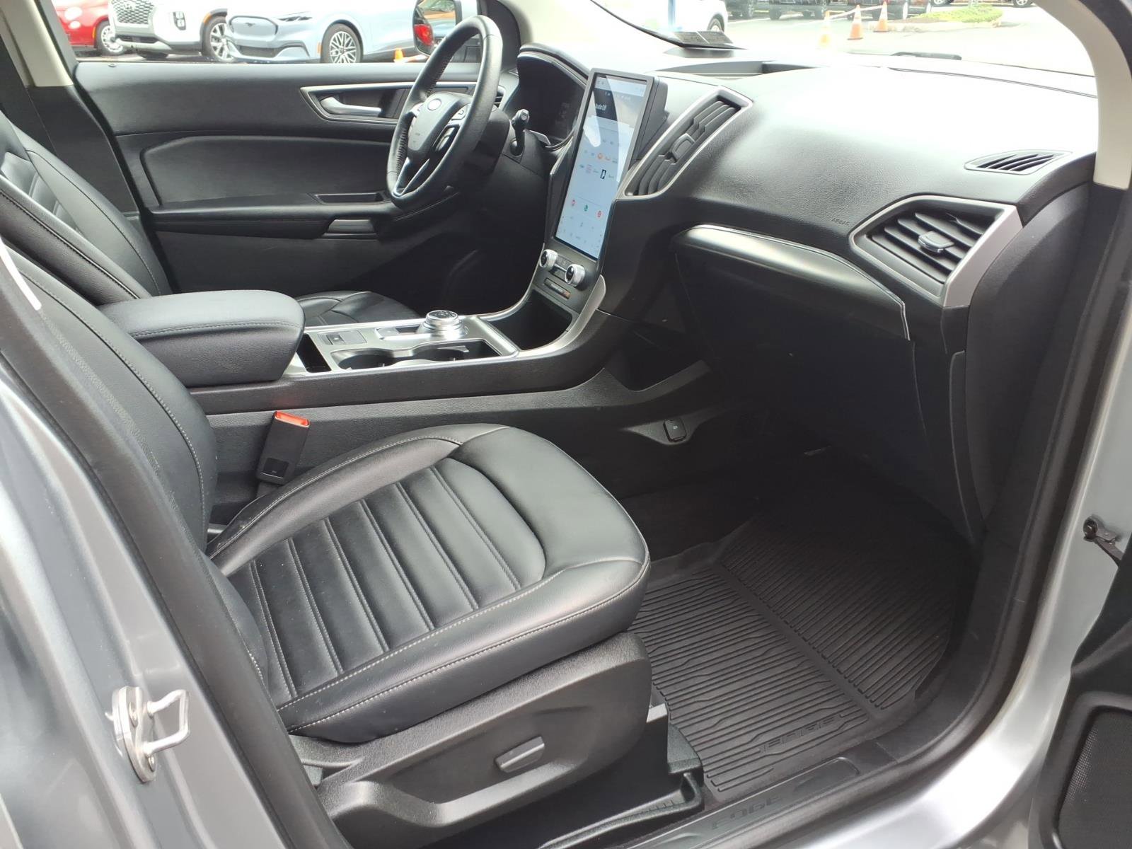 Certified 2022 Ford Edge SEL w/ Convenience Package AWD/4WD image 27