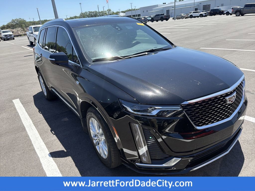 Used 2023 Cadillac XT6 Luxury