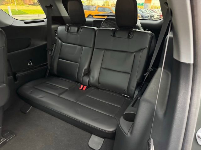 Certified 2023 Ford Explorer XLT w/ Equipment Group 202A AWD/4WD image 13