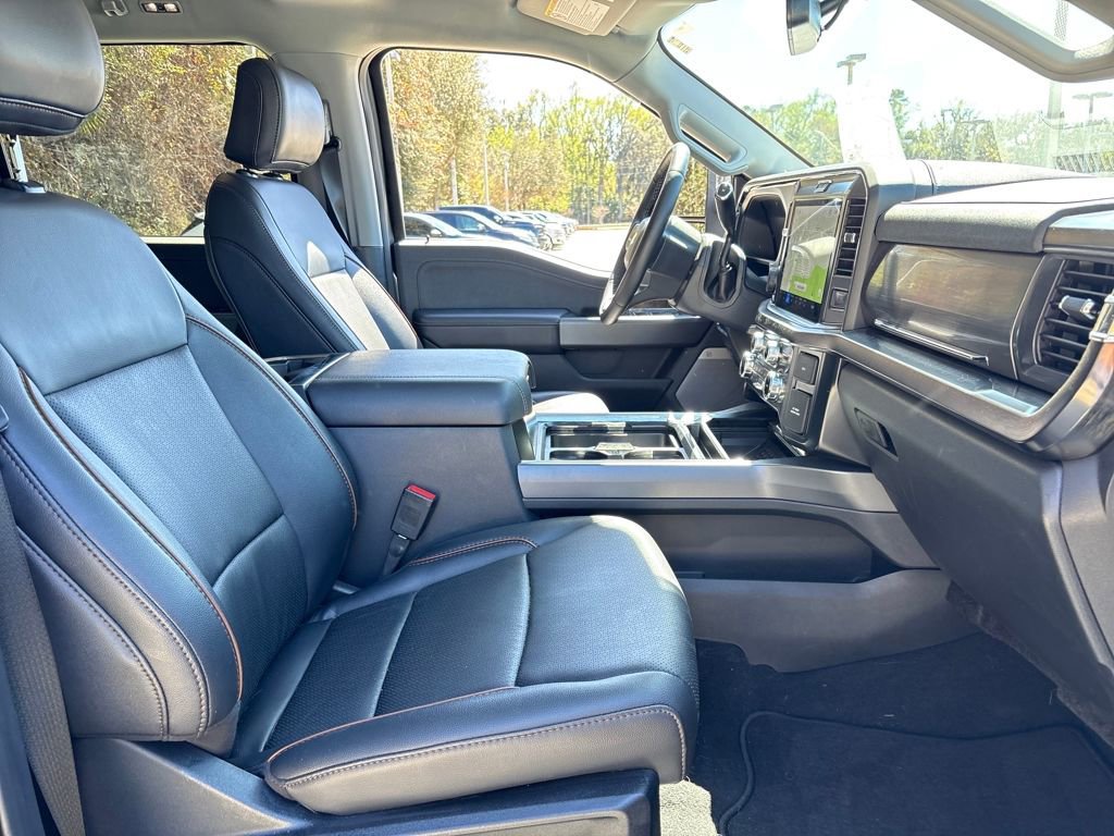 Certified 2025 Ford F350 Lariat w/ Lariat Ultimate Package image 28