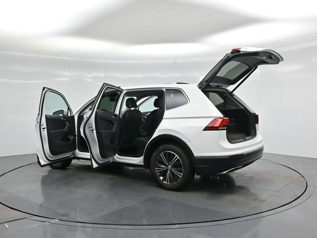 Used 2018 Volkswagen Tiguan SEL w/ 3rd Row Seat Package image 55